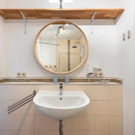 In Neufeld 아파트