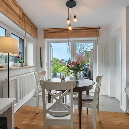 Apartment In Neufeld *