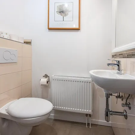 아파트 In Neufeld