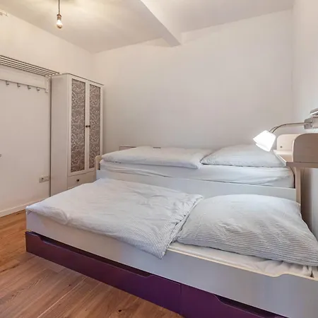 In Neufeld 아파트 *